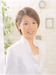 岡田明子さん.png